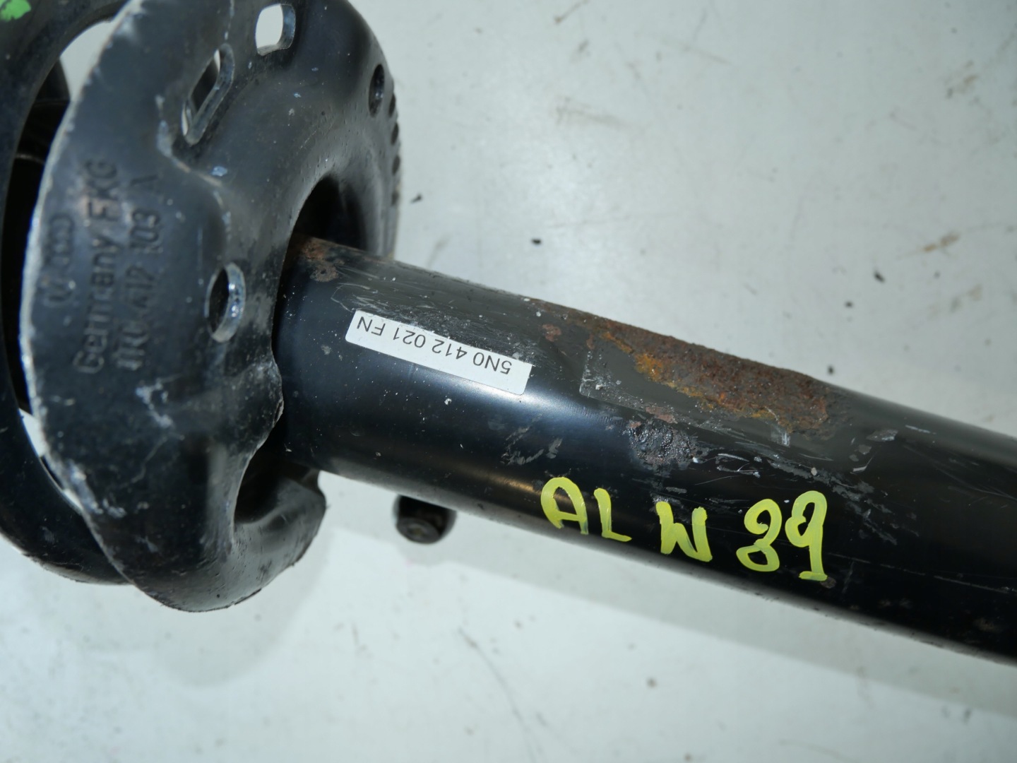 VW TIGUAN shock absorber front 5N0412021FN