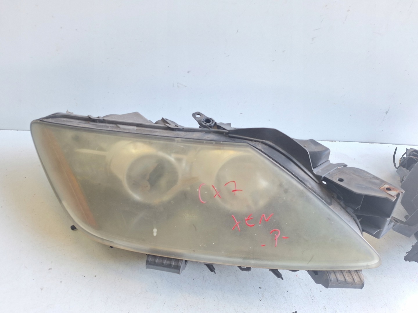 MAZDA CX-7 06-14 light left XENON UK