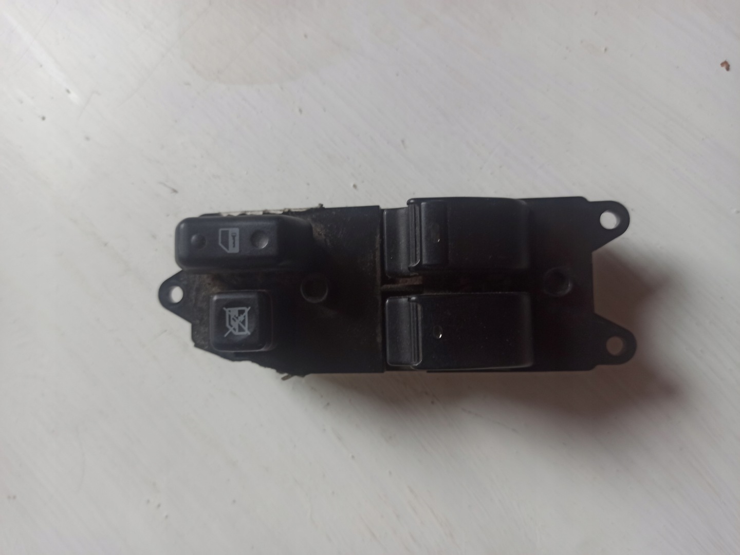 control panel of the window TOYOTA COROLLA 37171A 127B