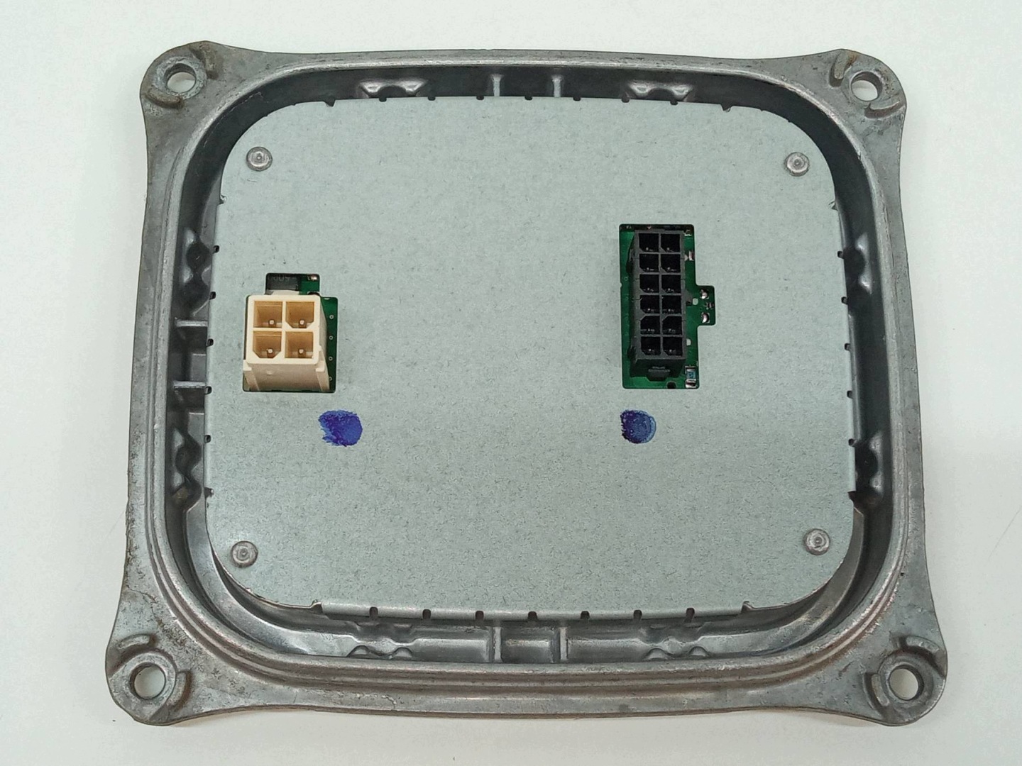 control unit XENON lights 1307329404 Peugeot 308 II (2014- )
