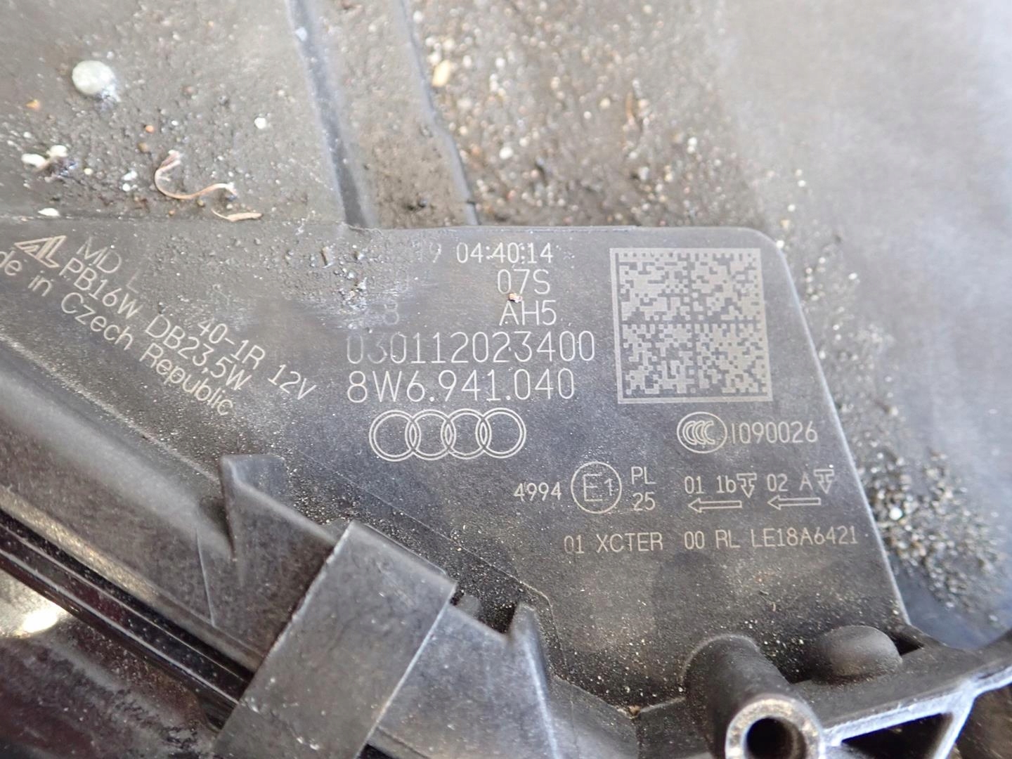 light front front right AUDI A5 II 2016- FULL LED MATRIX 8W6941040