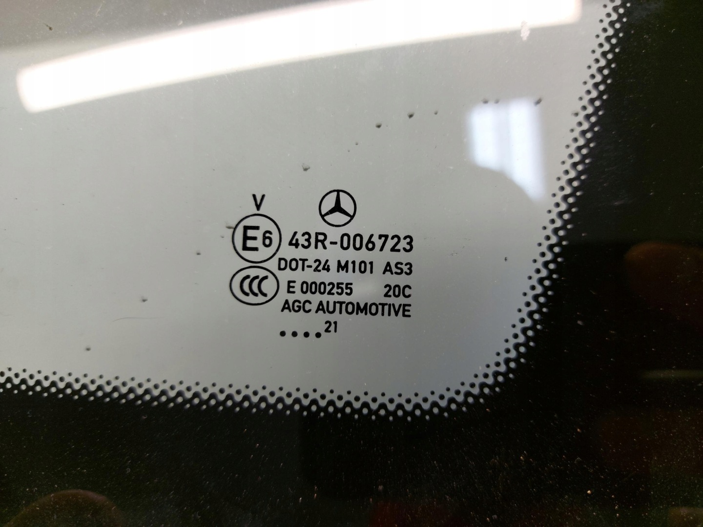 Mercedes GLA II H247 window bodywork right rear part