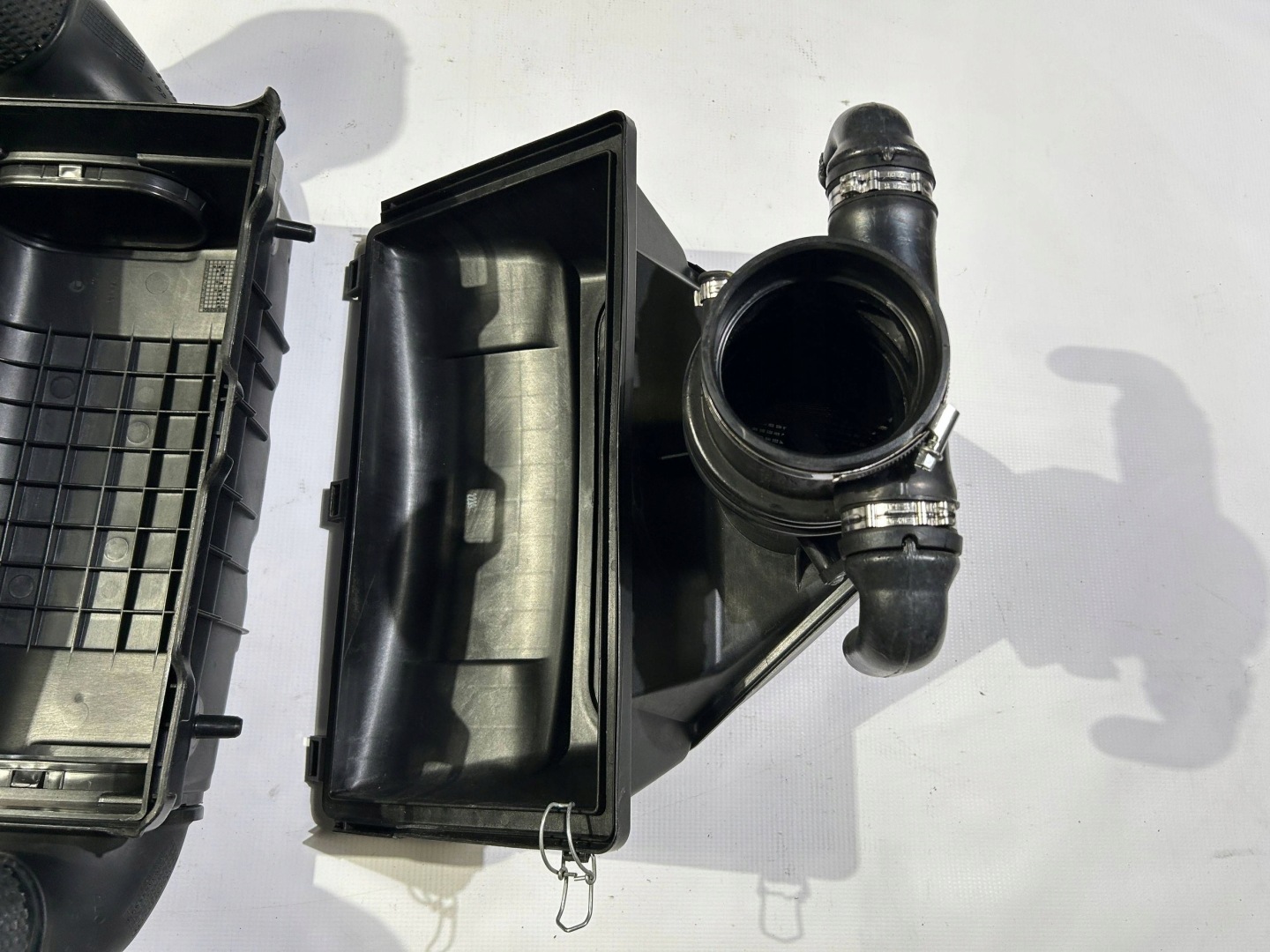 Gehäuse filter luft dolot Maserati GranTurismo 4.2 2008