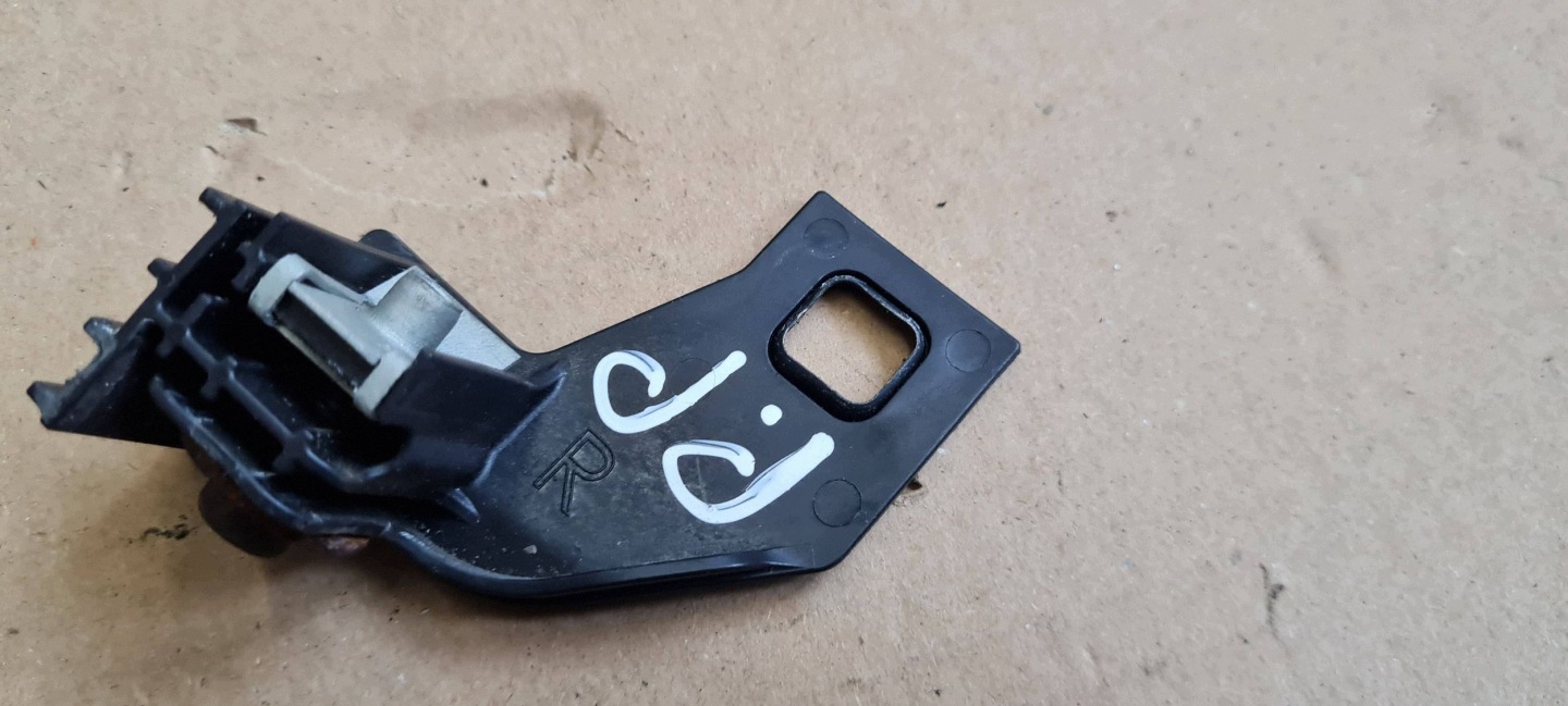 A7 4G S7 bracket hook holder supports lights right front