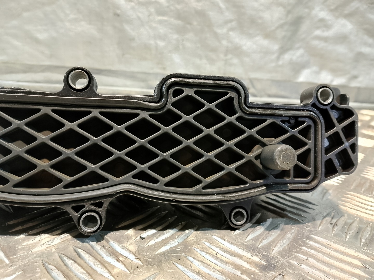 FORD FIESTA MK7 VII 1.6 D Abdeckung der Ventile 9660281080
