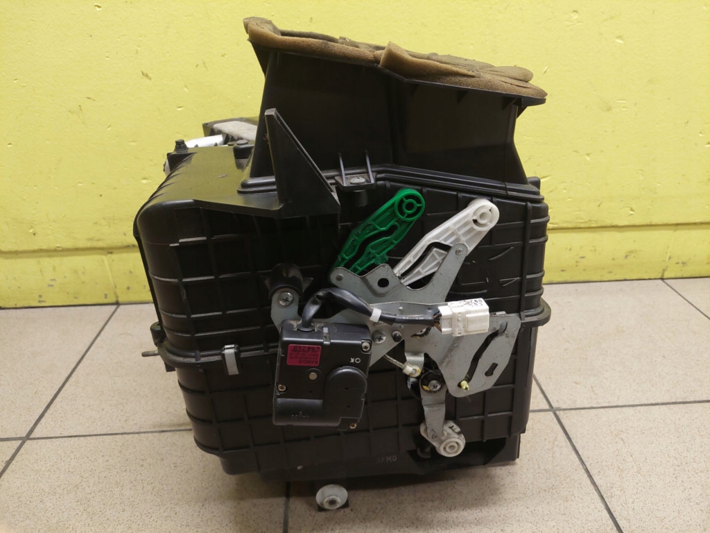 HYUNDAI SANTA FE 2.0 D heater