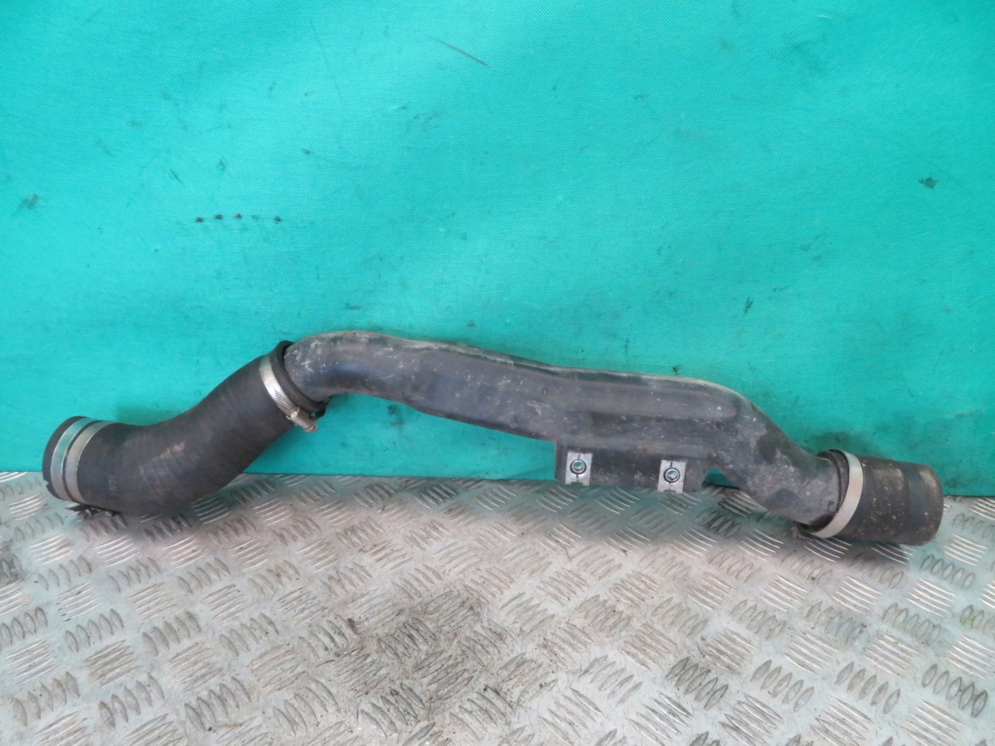 Schlauch luft MITSUBISHI CANTER FUSO 3.0 21R
