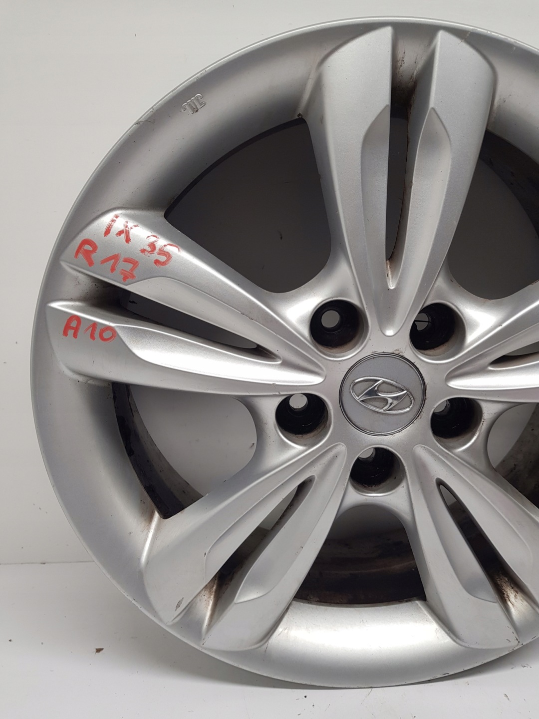HYUNDAI IX35 ORYGINALNE disk hliníkový R17 2016