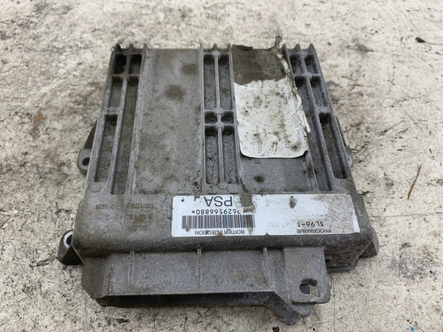 PEUGEOT 406 1.8 control unit of the engine 9629566880