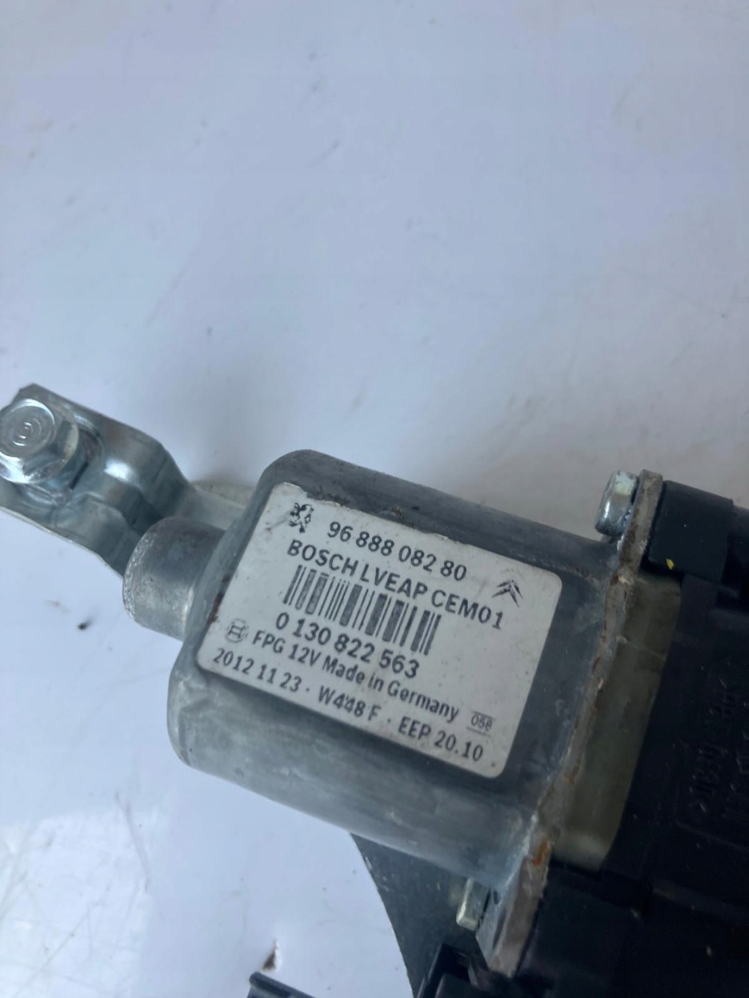 window regulator left front PEUGEOT 508 9688808280
