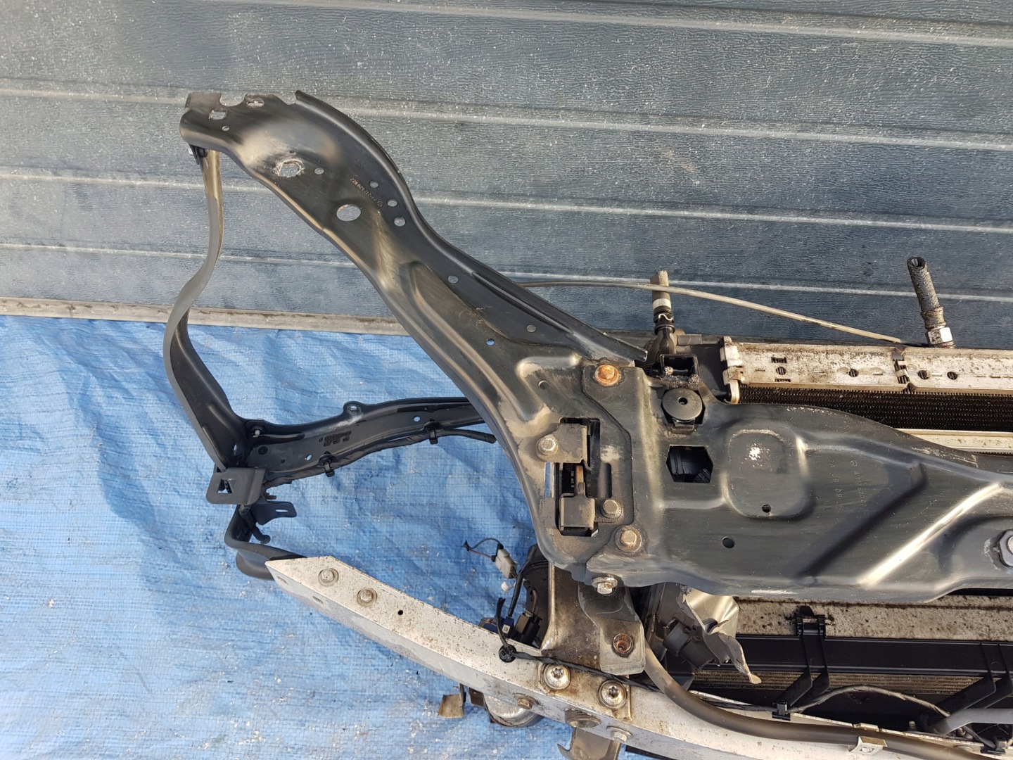 support panel for radiators radiator MERCEDES W212 2.2 CDI MANUAL AUTOMAT