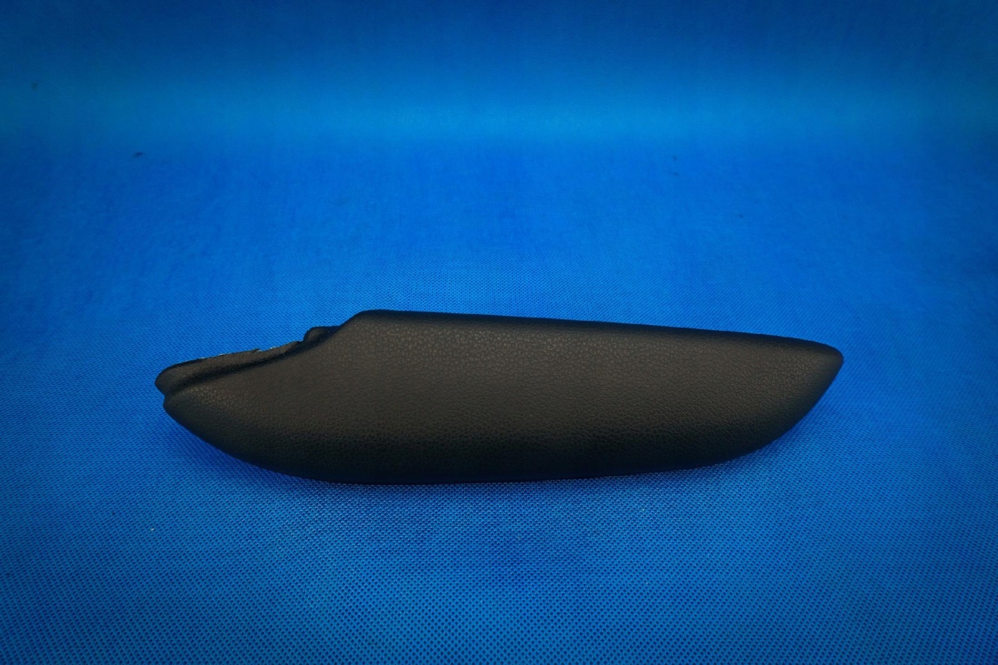 armrest door rear part right Audi Q3 8U0867374 24A