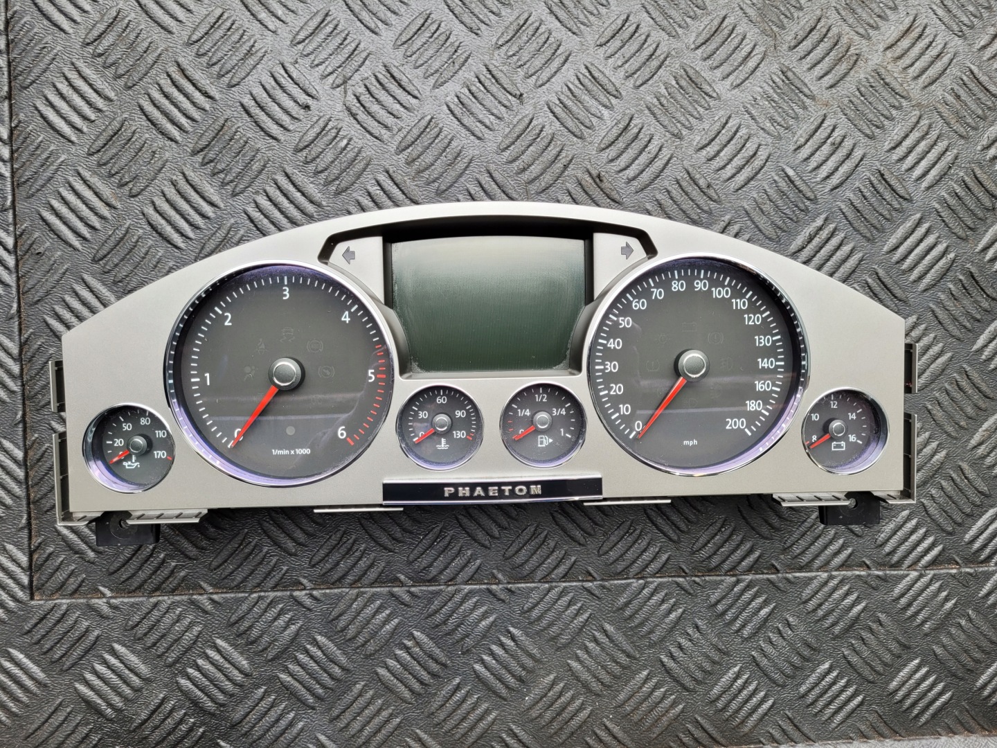 dials 3D0920983L VW PHAETON LIFT 3.0 TDI