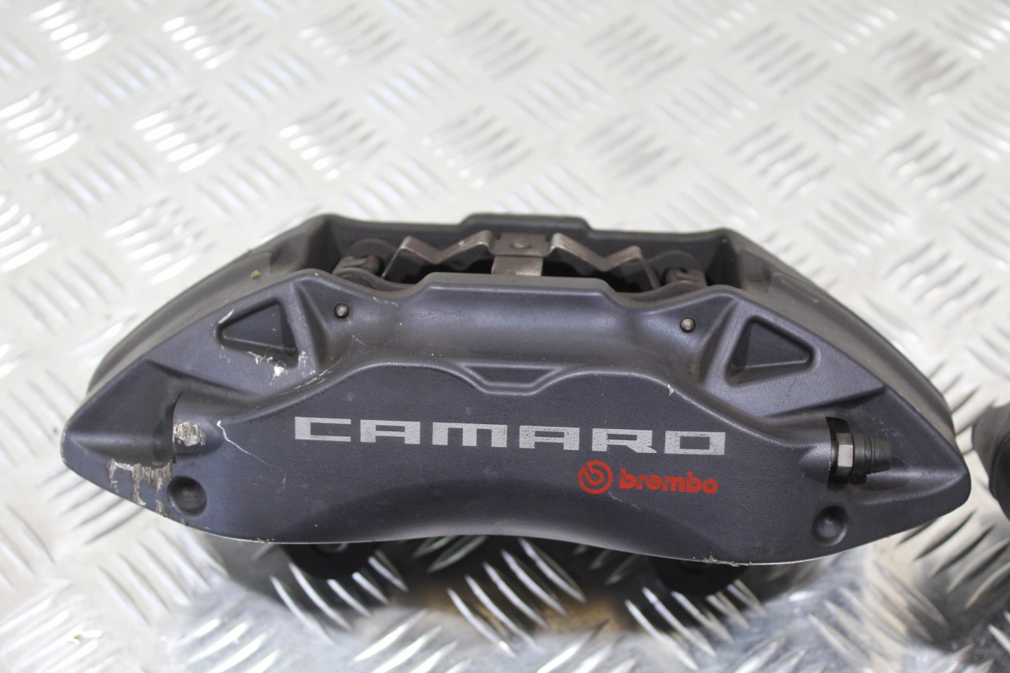 calipers brake BREMBO front front CHEVROLET CAMARO 6 VI