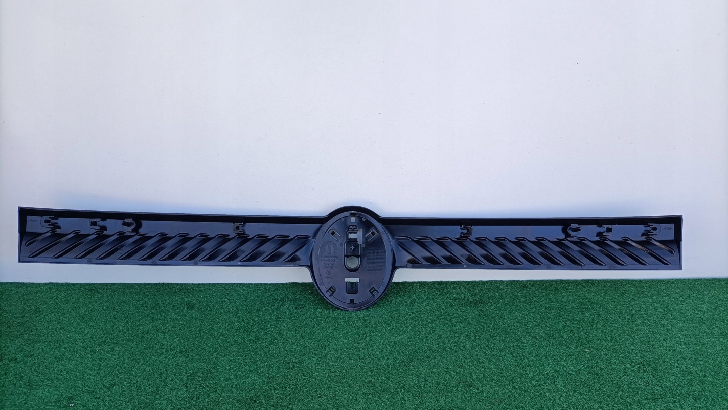 CITROEN JUMPY 23-25 ROK Grille Couverture 9862860680 KA5/N037