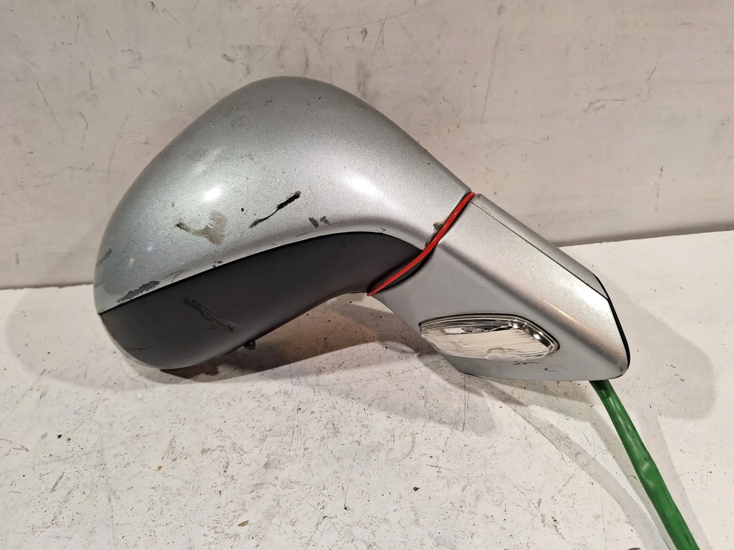 SPECCHIETTO RETROVISORE ESTERNE DESTRO PEUGEOT 308 E 07- EU 8 PIN