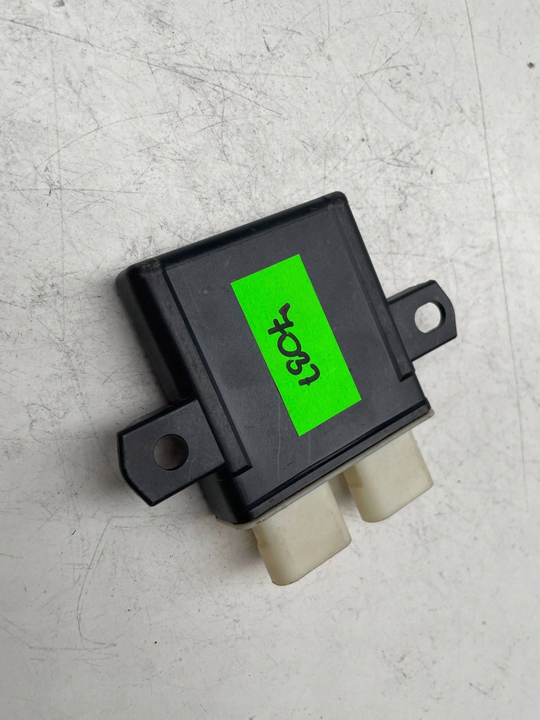 module control unit seat Renault Megane Nissan 988568774R !J