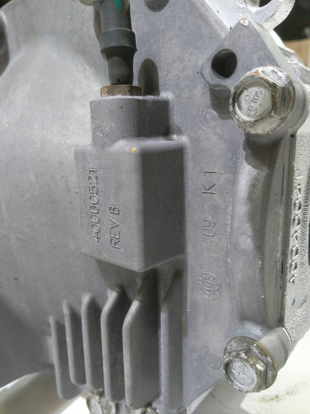 differenziale DIFFERENZIALE dyfernecjal Chevrolet Camaro SS 6.2 V8 3.27 LSD 2009-2015