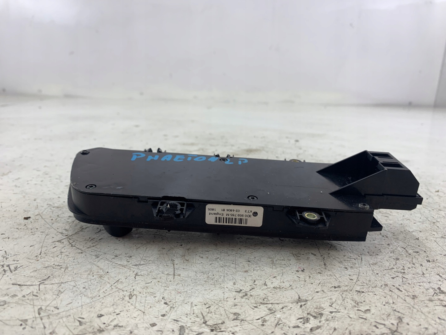 VW PHAETON and PANEL switch seat left front 3D0959765M