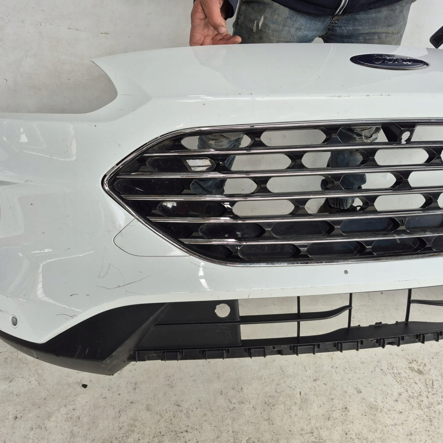FORD KUGA MK3 III 19-24 bumper front front PDC