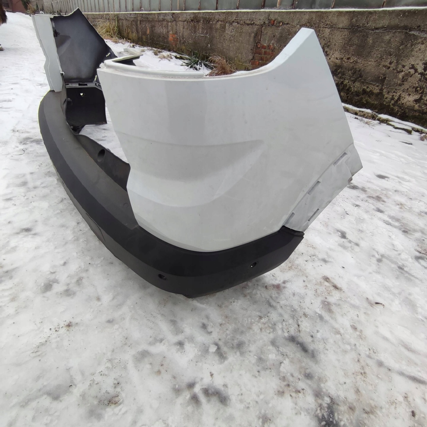 bumper rear Dacia Jogger 850B29573R