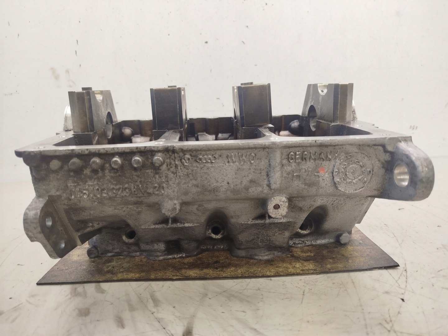 TESTATA Motore VWAG 045103373H 1.4 6V TDI BMS 2