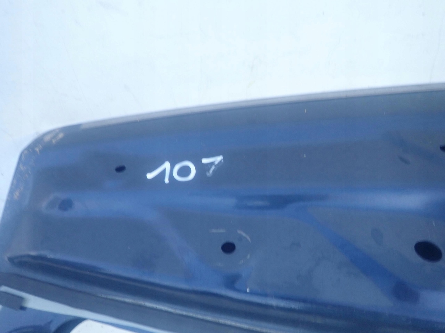 VOLVO V60 and 1 10-18 trunk door boot rear part rear