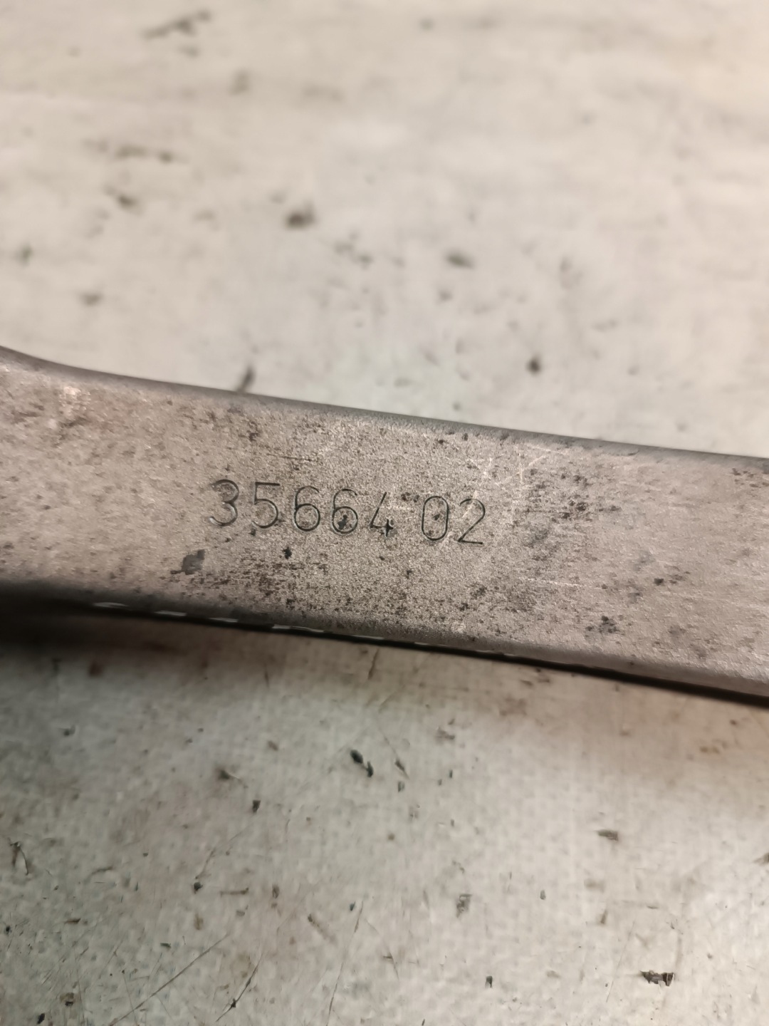 arm right front MERCEDES W203