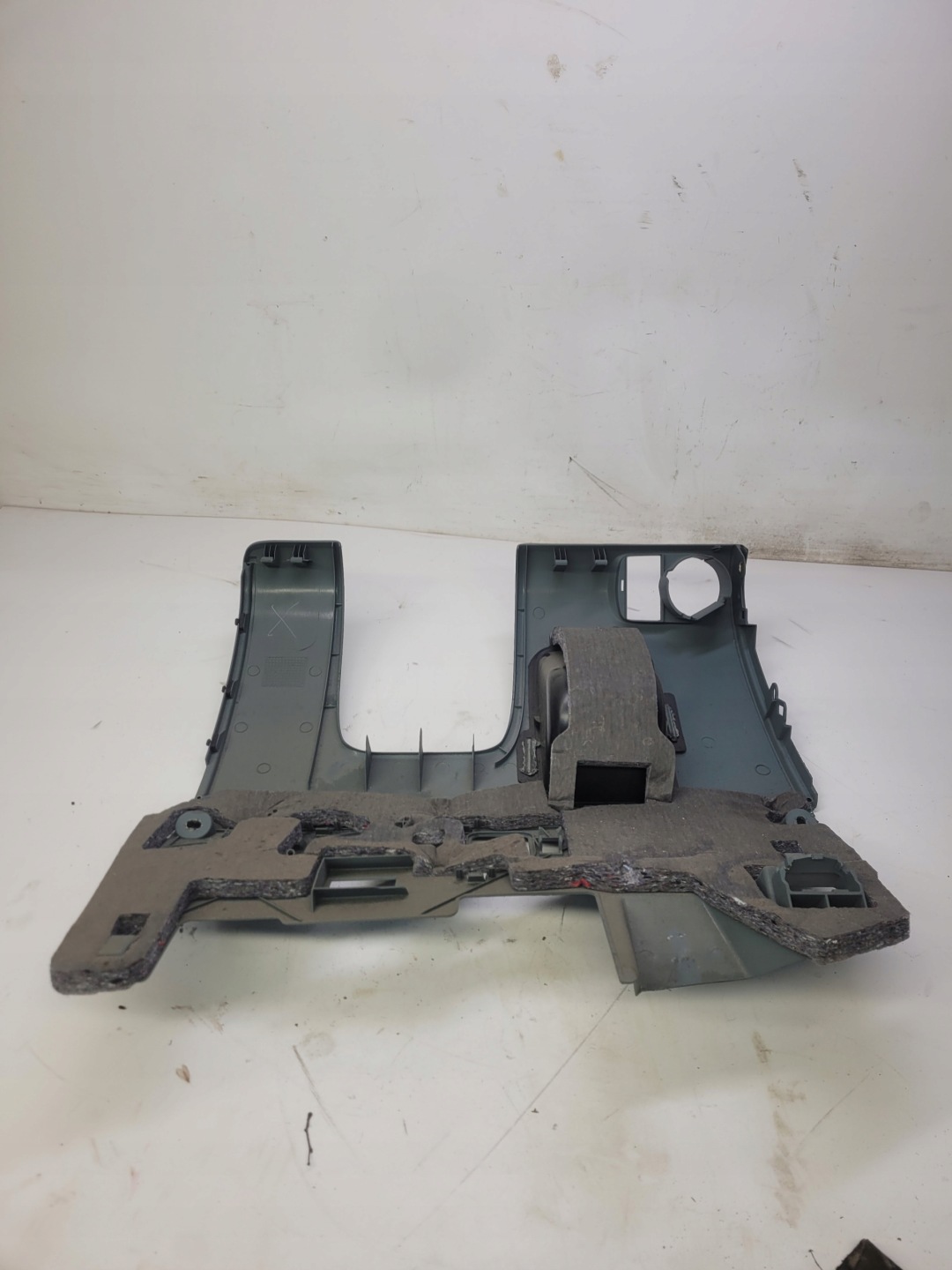 cover below steering wheel, SZTYCE AUDI A3 8P 8P1863075A