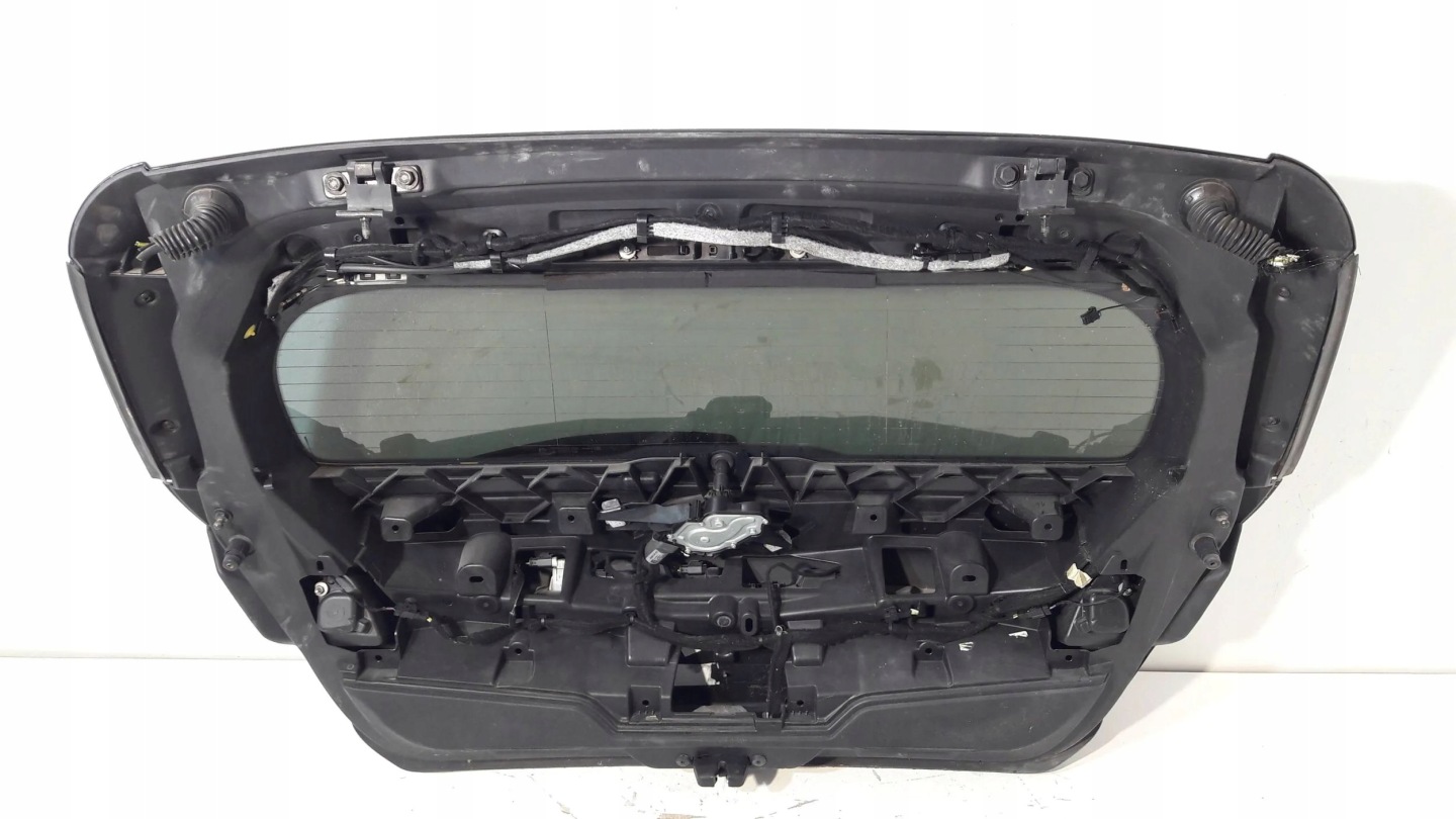 Peugeot 308 rear trunk door 2014 rok (H101)