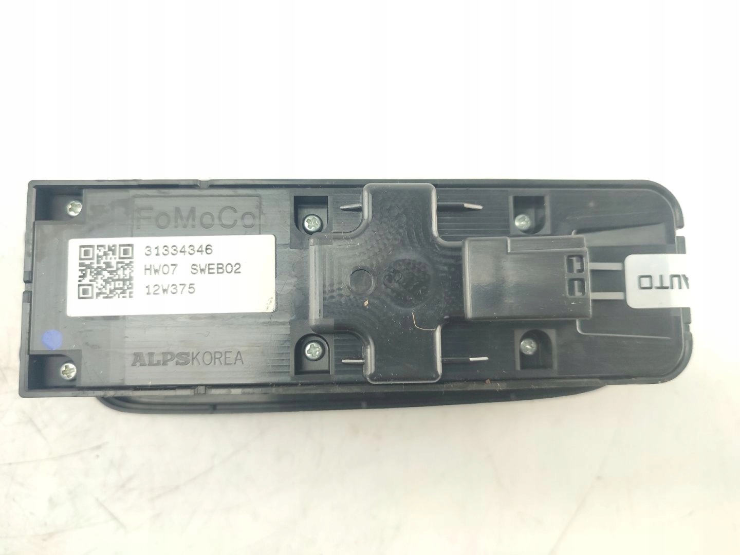 control panel of the window VOLVO V60 and (2010-2013) 31334346