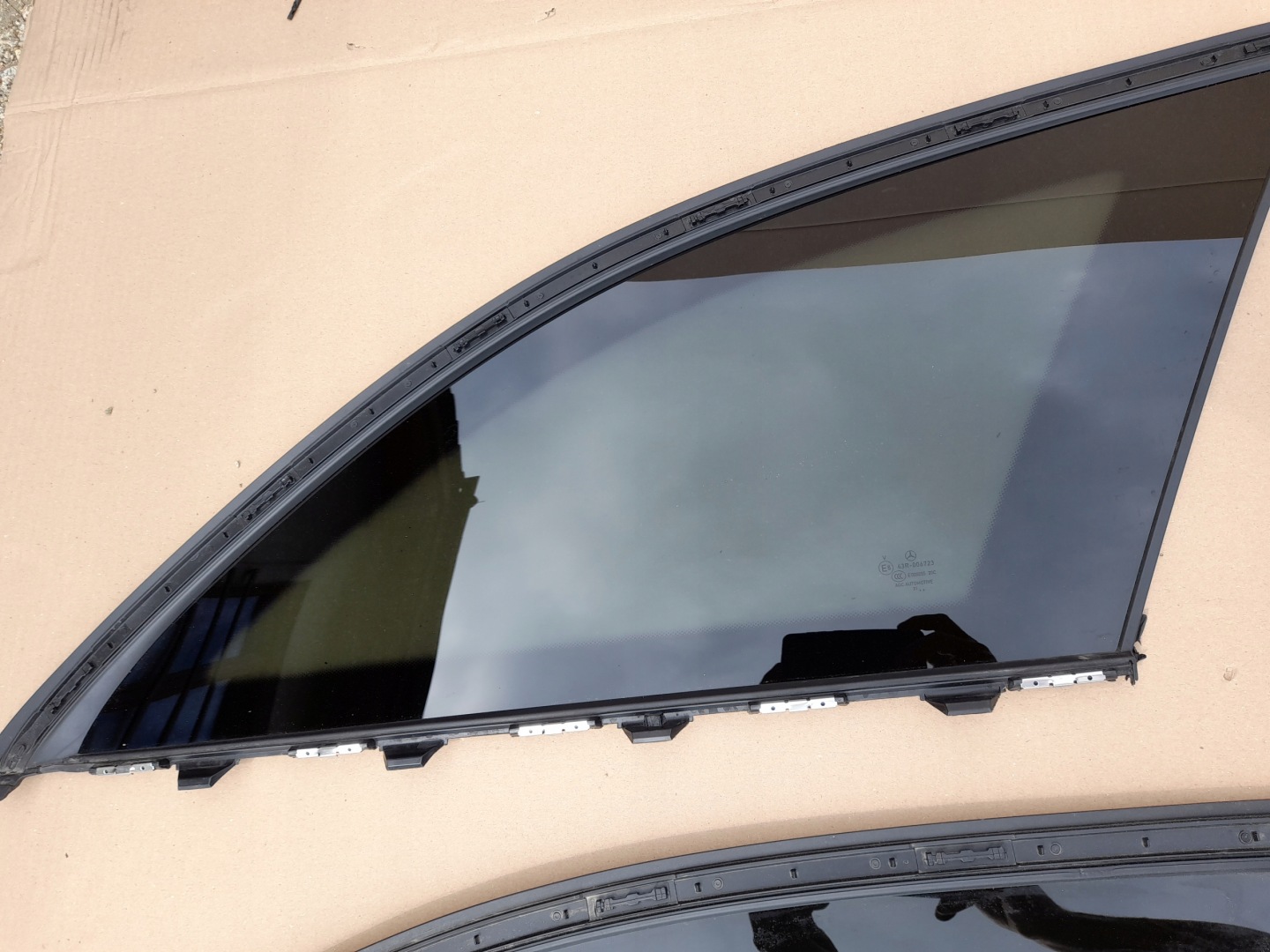 window bodywork CIEMNA MERCEDES E W213 KOMBI ORG
