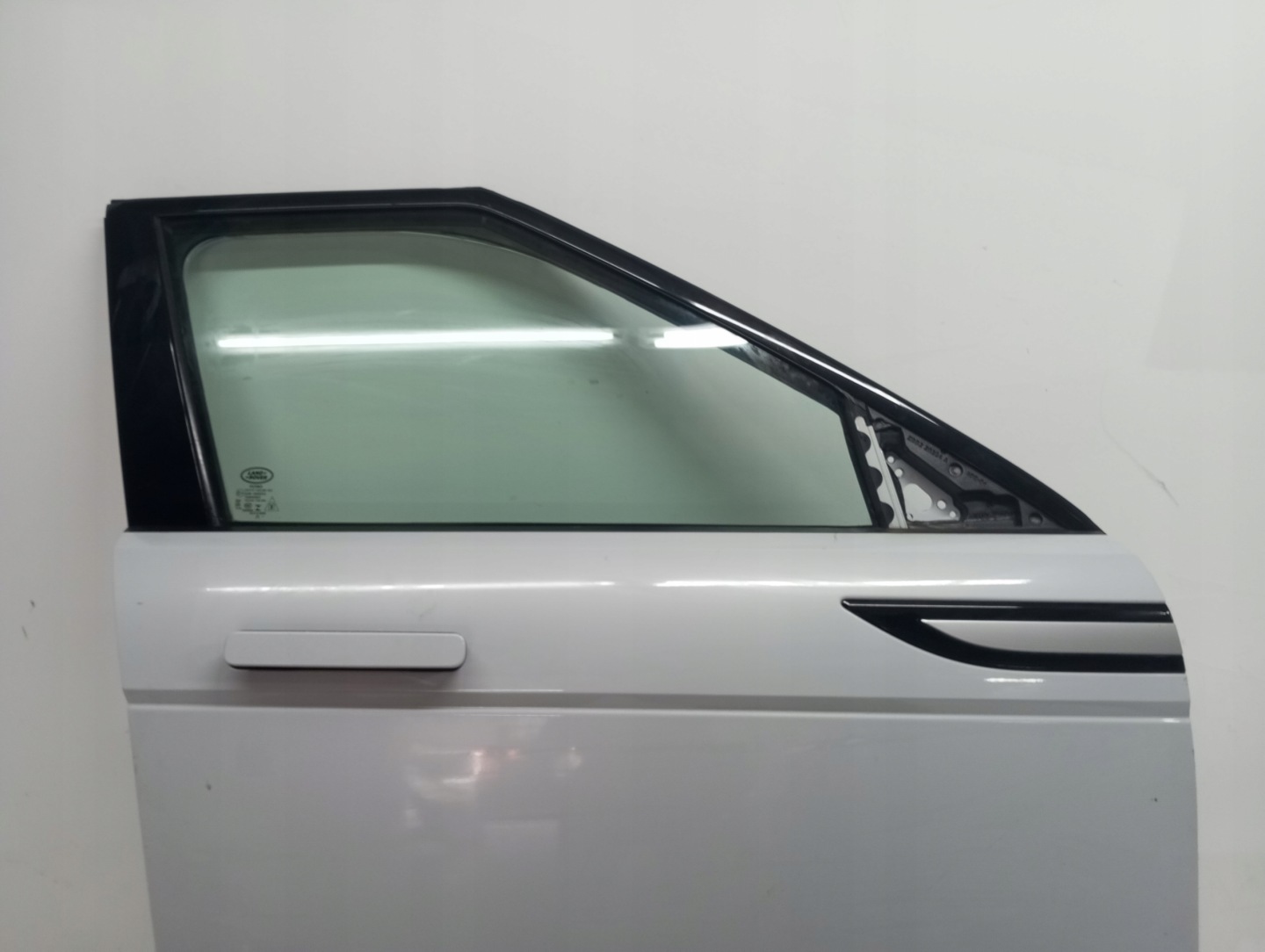 dvere pravé predné RANGE ROVER EVOQUE II