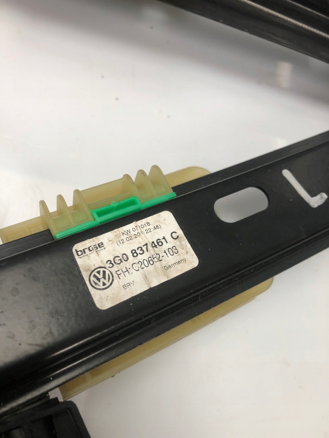 VW PASSAT B8 3G0837461C window regulator left front