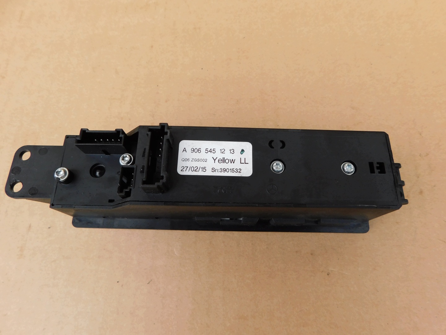 Bouton Interrupteur Vitre Rétroviseur Sprinter W906 Crafter A9065451213