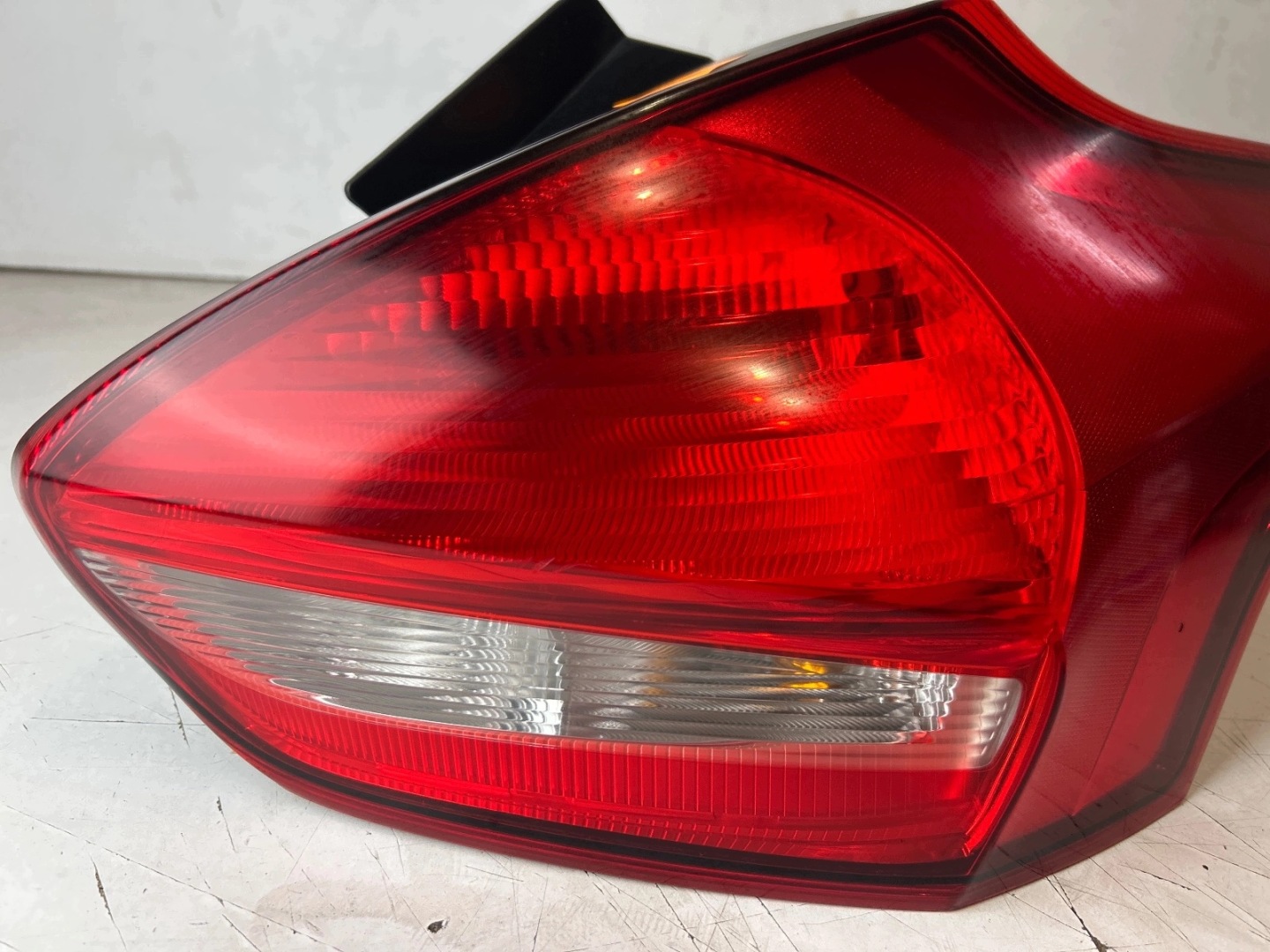 light rear part rear right Ford Focus Mk3 Lift Hatchback