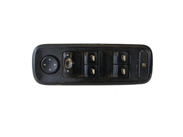 PEUGEOT 807 CITROEN C8 PANEL okna levý předek 14957520XT