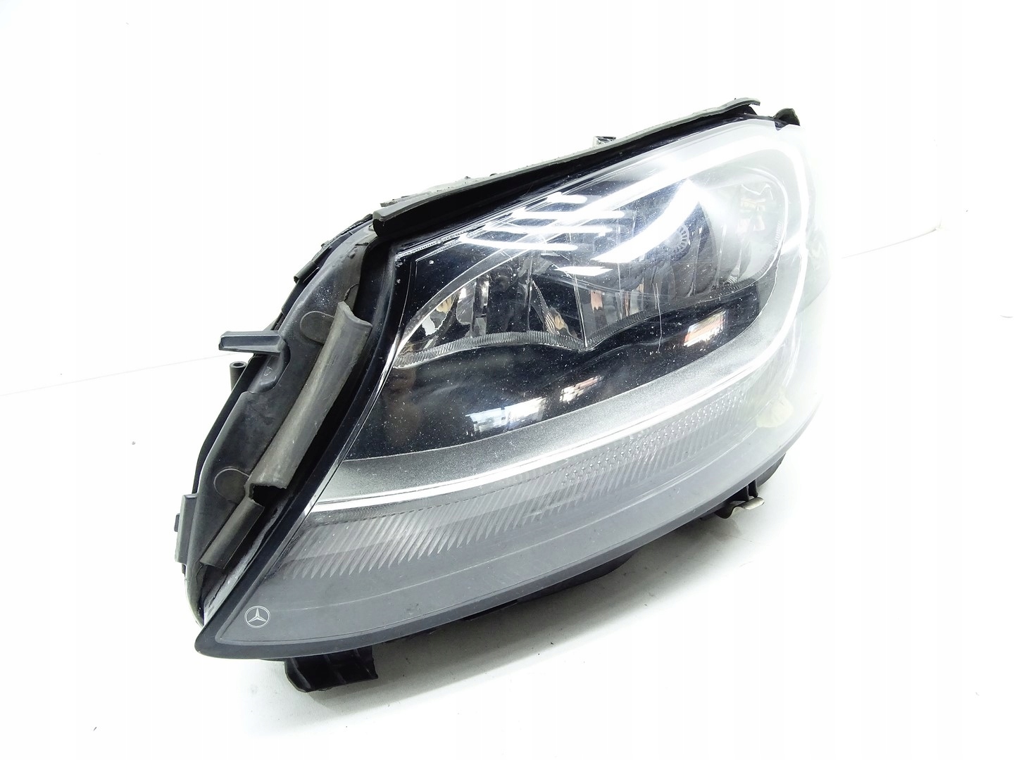 REFLEKTOR light left front left front MERCEDES C W205 A2059066702 ANGLIK