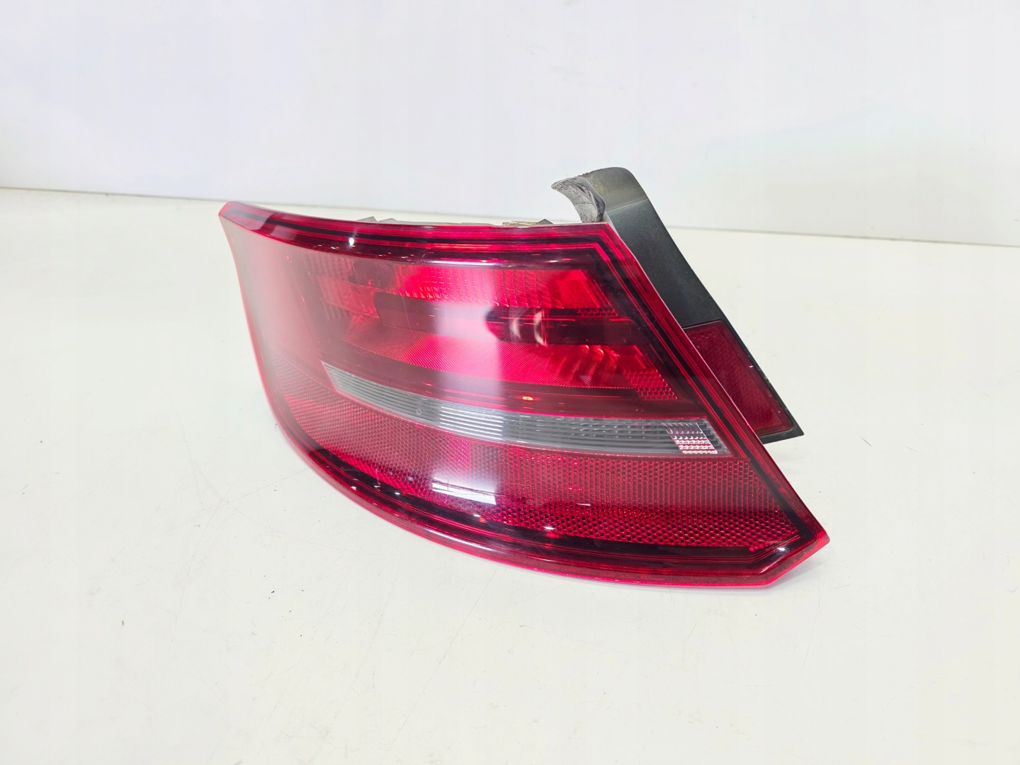 light left rear part W fender AUDI A3 8V SPORTBACK 8V4945095