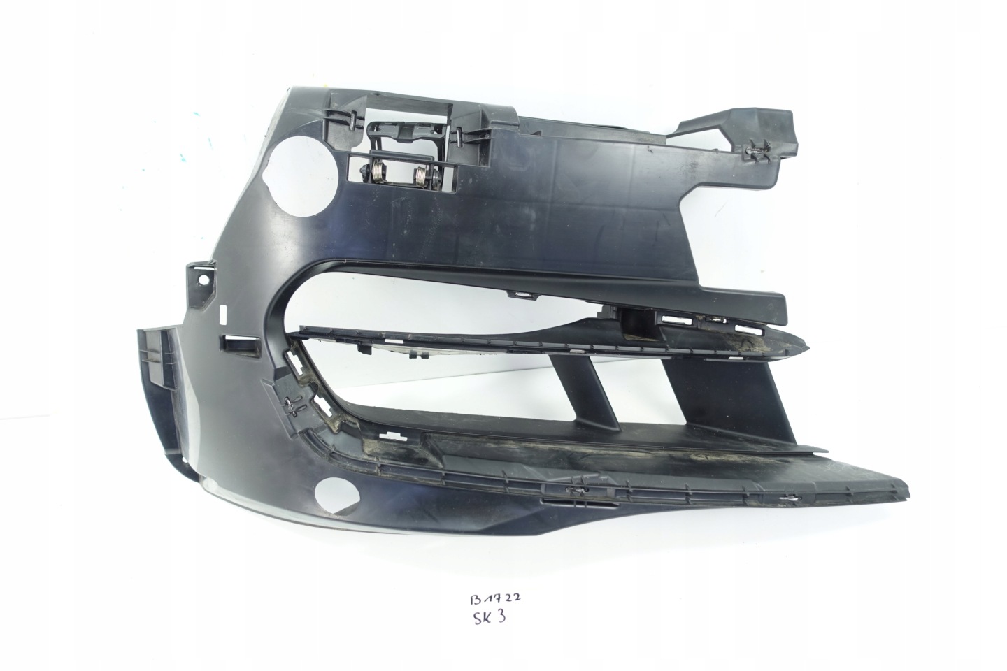 bumper bracket right front BMW 6 F12 F13 7211496