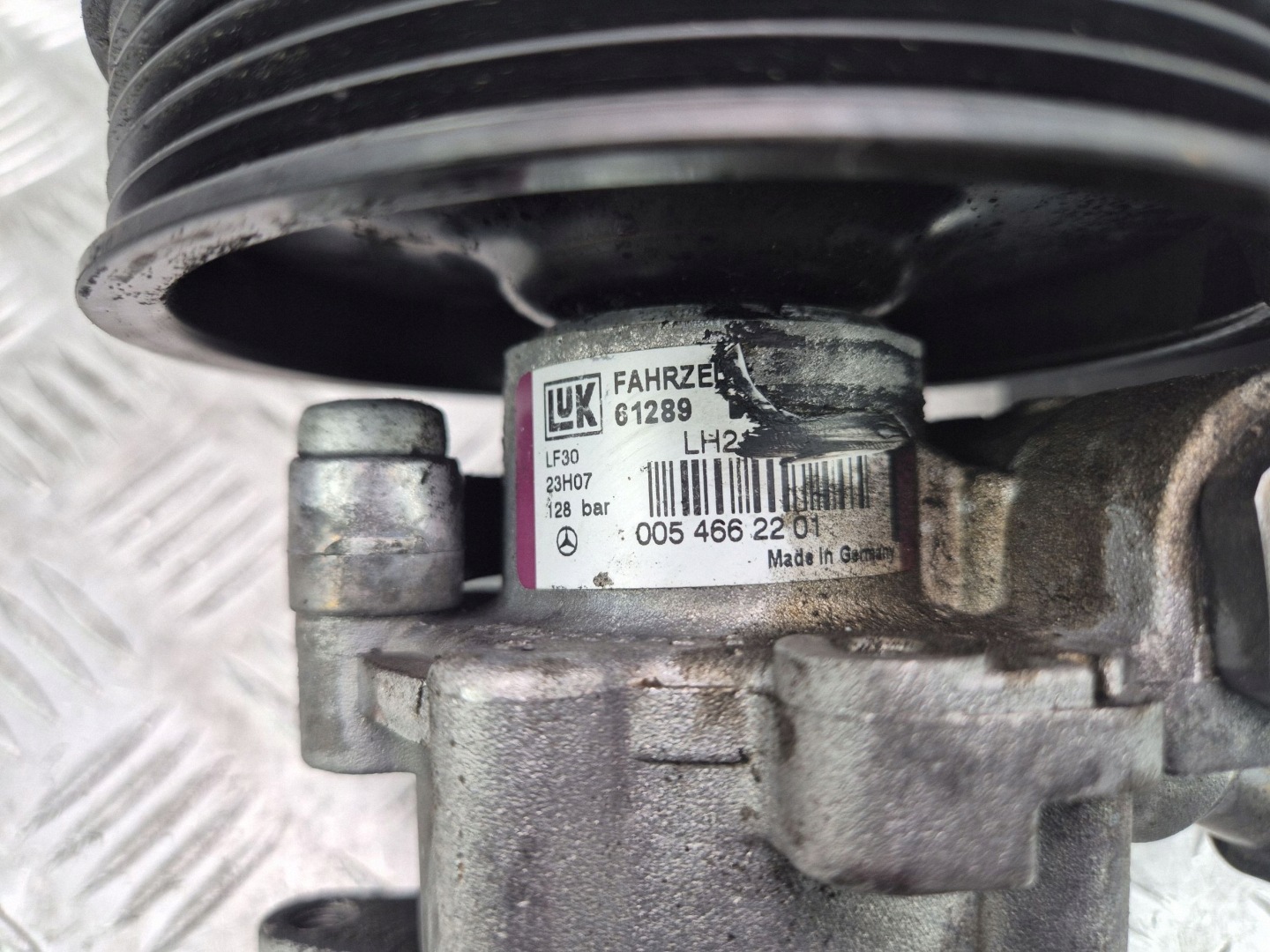 Mercedes ML350 W164 servo pump 272.967 0054662201