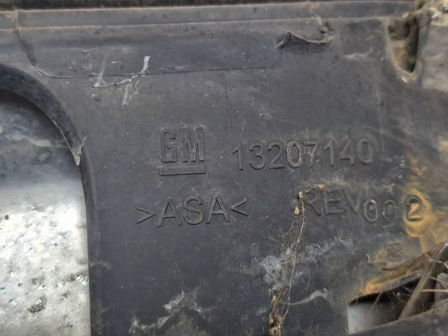 Grill Grill 13207140 OPEL MERIVA A LIFT