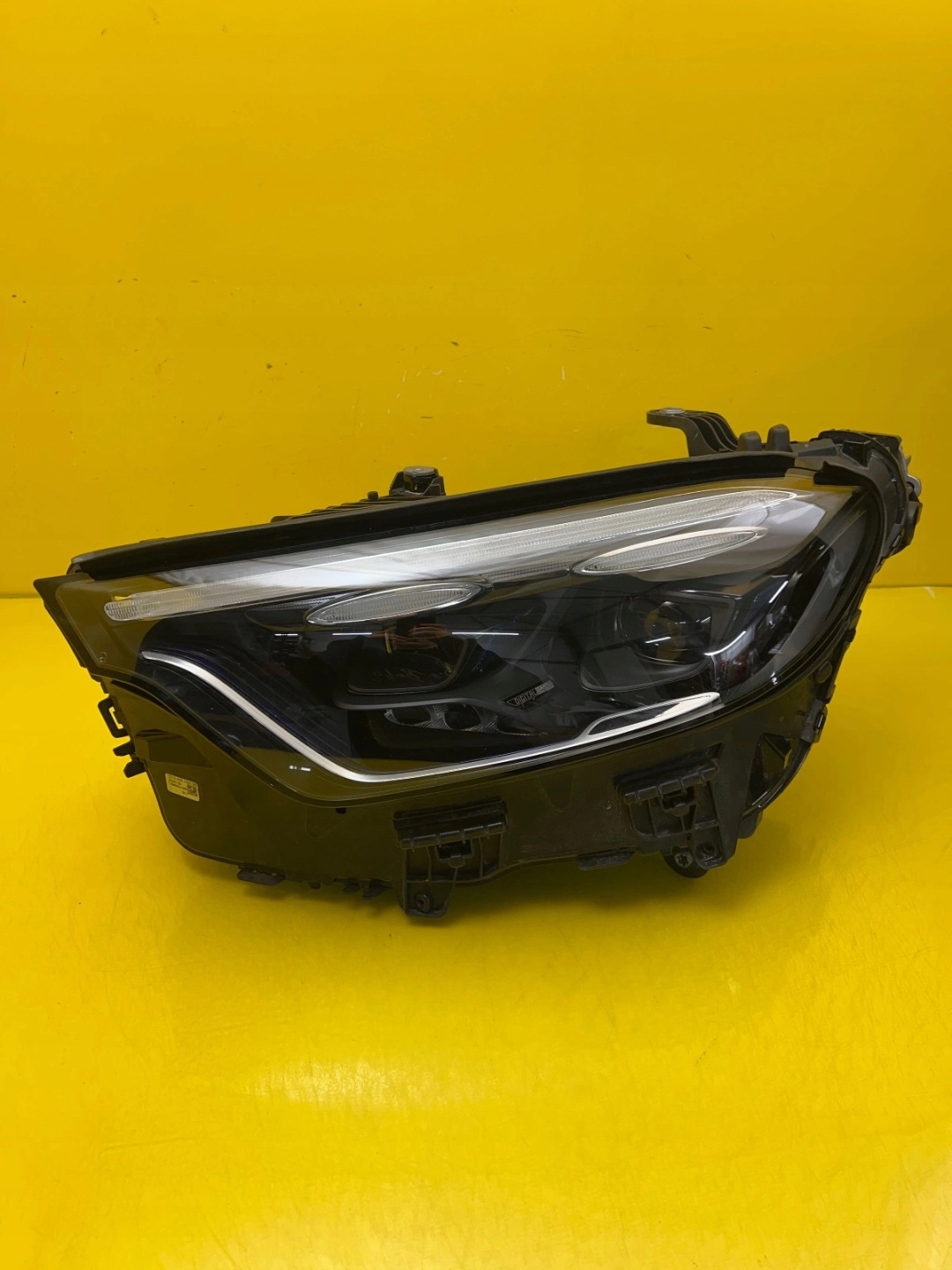 light left Mercedes GLC W254 Full Led Digital Light A2549062302