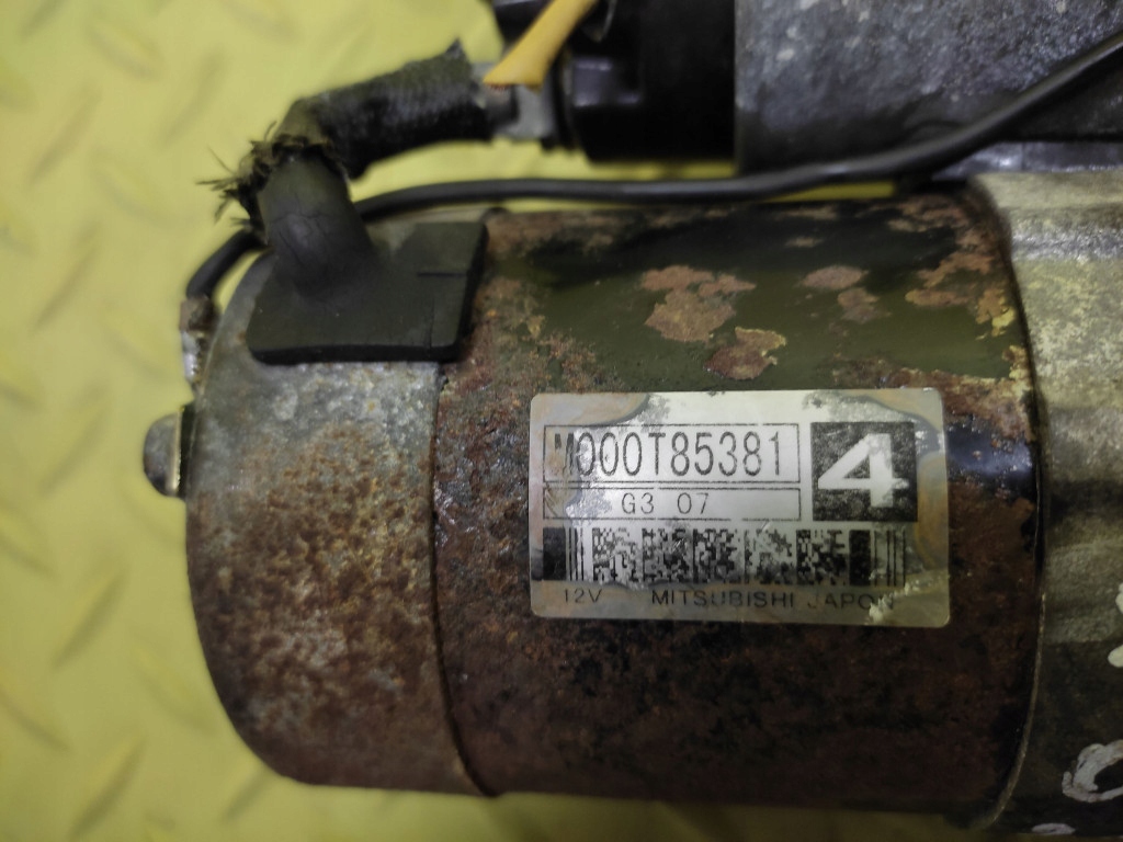 CITROEN XSARA 2.0 16V starter M000T85381