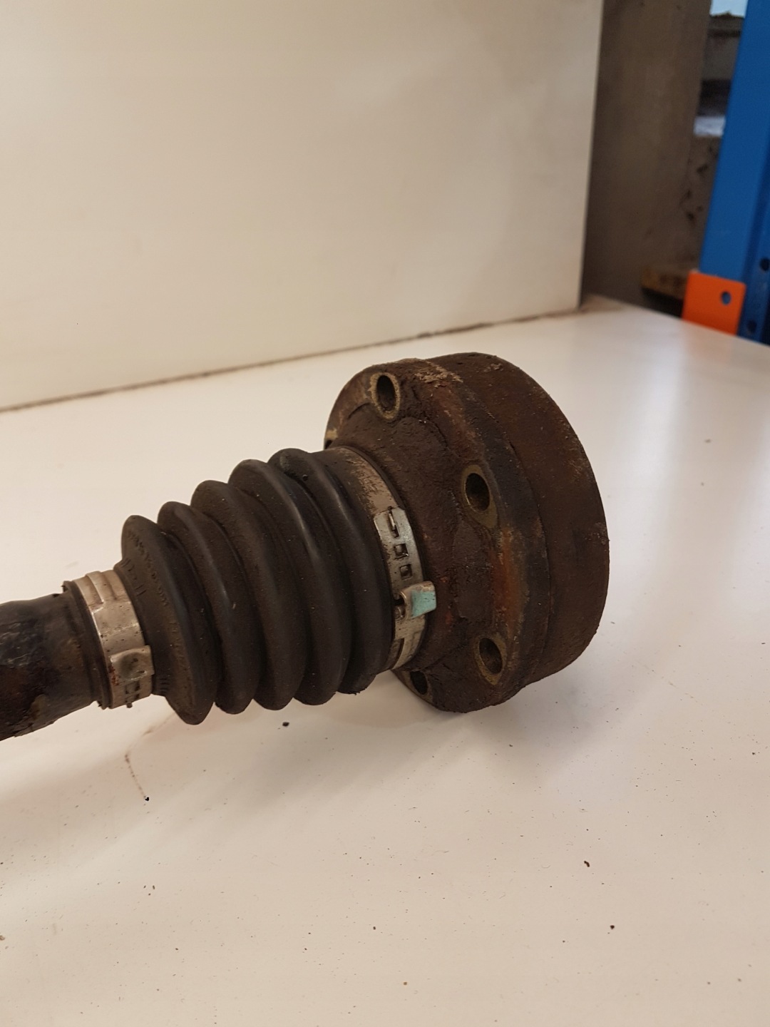 semi-axis rear part left right AUDI A8 D3 4E0501203B