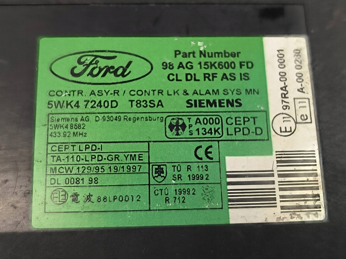 Unité commande confort 98AG15K600FD FORD FOCUS MK2