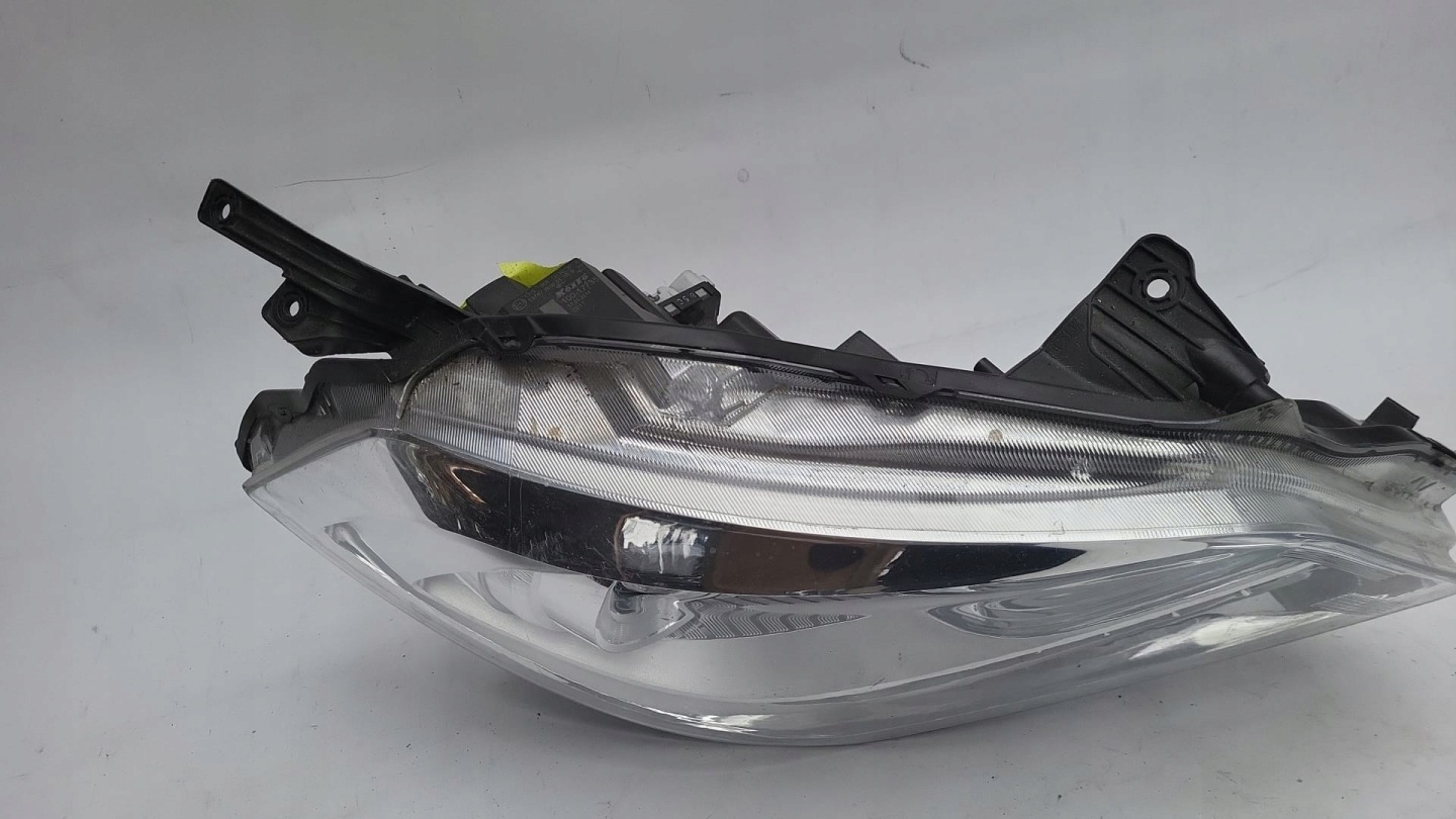 SUZUKI SX4 S-CROSS 13- light right front front XENON LED 100-17735