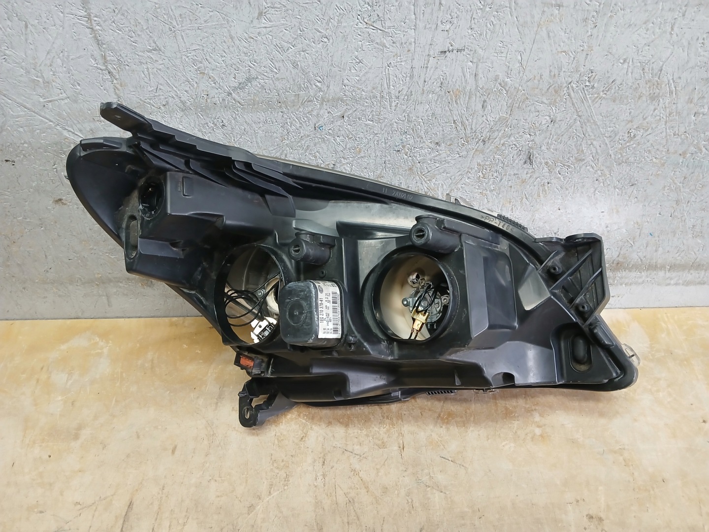 light front left OPEL ASTRA H III 3 13239288