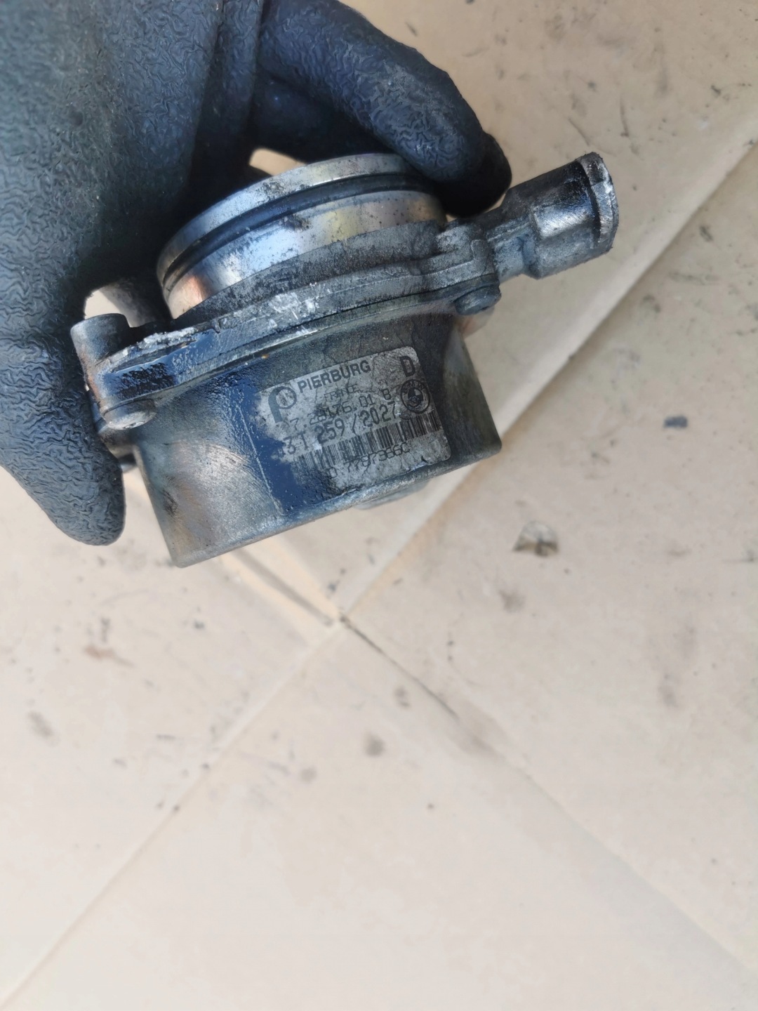 BMW E46 E53 E60 E65 E83 3.0 D M57N Pompa VACUM a vuoto WAKUM 7787366C