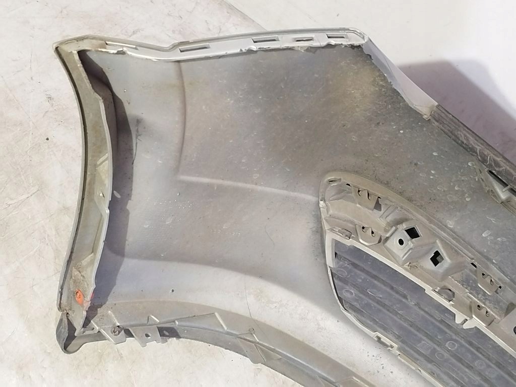 Opel Astra III H 3 nárazník předek přední Z167